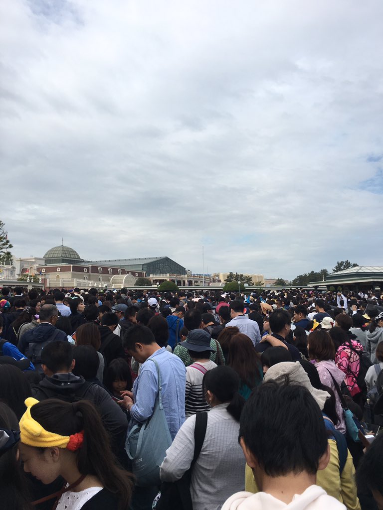大型連休の最終日はディズニーリゾートががら空きになるよ その結果 Togetter 大型連休の最終日はディズニーリゾートががら空きになるよ その結果 Togetter