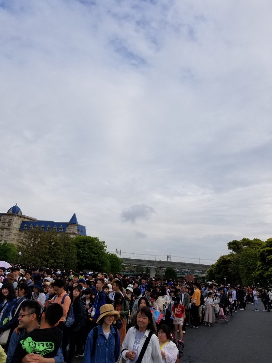 Gw最終日のディズニーランドはガラガラの激空きという情報が拡散されたが実際には地獄のような混雑だと話題に Socomの隠れ家