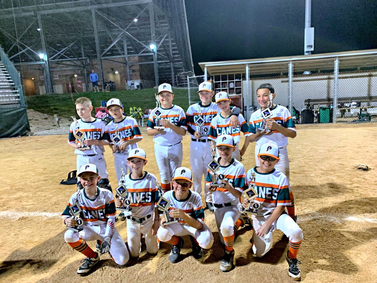 ProPlayer2026's tweet photo. 11U Pro Player takes 2nd in the Perfect Game Run for the Roses tournament losing to a very talented Mokena team. Congrats Boys. 2 full tournaments, 2 championship games - we'll take that. #Learningtocompete https://t.co/t7YWAjDiIN