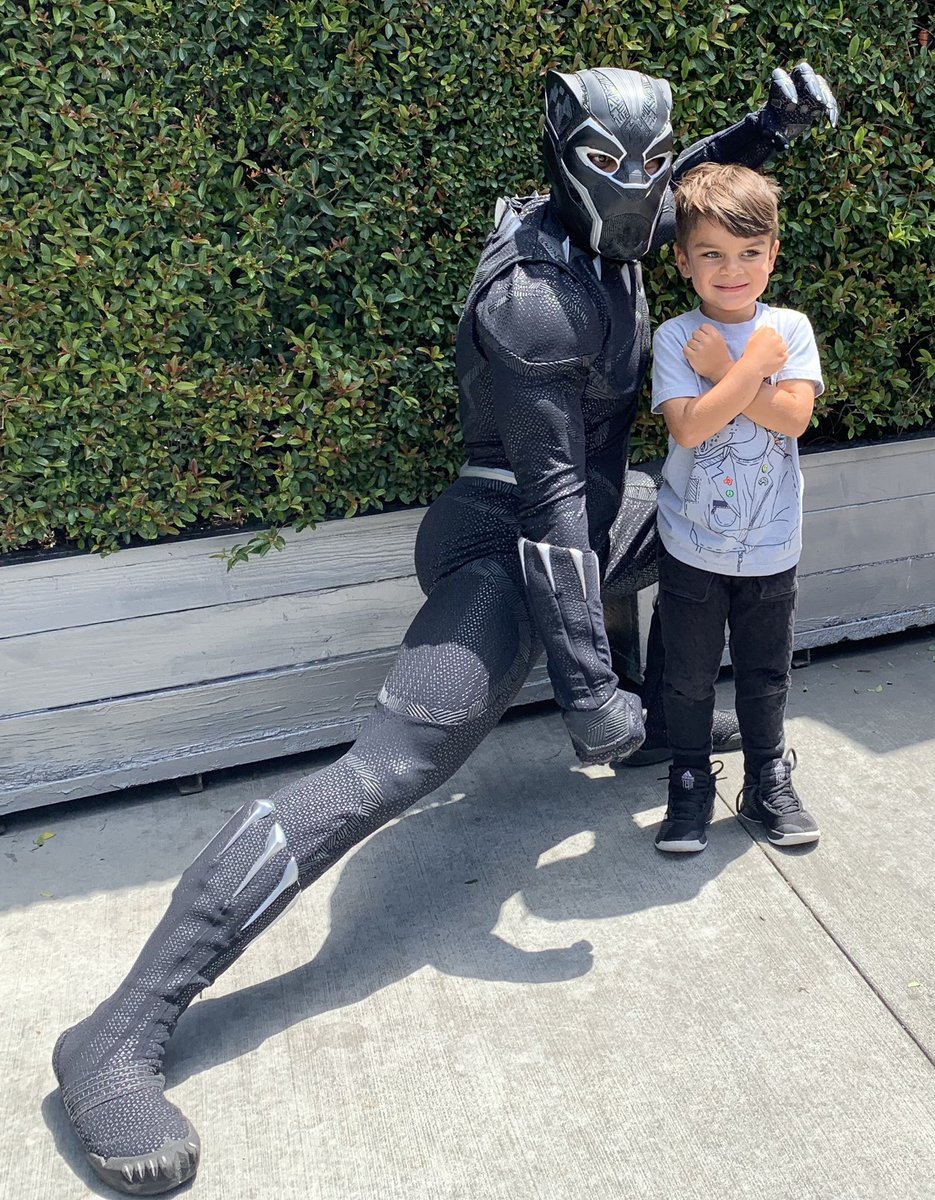 MandMandino's tweet photo. My son needed to see  #BlackPanther &amp; #CaptainAmerica today @Disneyland. Looks like he made his #1 choice 🙅🏽‍♂️😆! #heneverlies #SorryCap #WakandaForever #Autism @chrisevans @chadwickbosemam https://t.co/meDVCH0rEQ