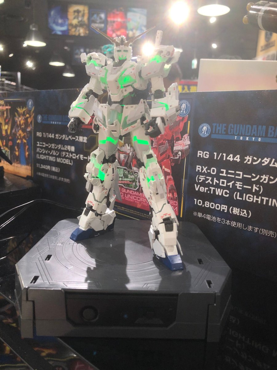 The Gundam Base On Twitter Rg 1 144 ガンダムベース限定 Rx 0 ユニコーンガンダム デストロイモード Ver Twc Lighting Model Rg 1 144 ガンダムベース限定 ユニコーンガンダム2号機 バンシィ ノルン デストロイモード Lighting Model 発光サンプルを