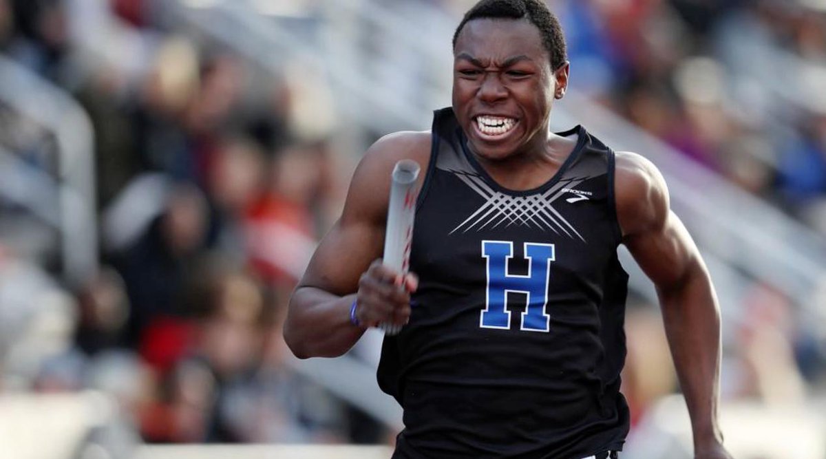 NSPNminnesota's tweet photo. All new episode of Minnesota Prep Spotlight airs tonight! Tune in for this week's highlights! Plus, meet this week's #TeamThatMadeaSPLASH - The Hopkins 4x100 Relay team! #BreakingRecords
9:30PM on @kstc45 https://t.co/n2lO5redTG