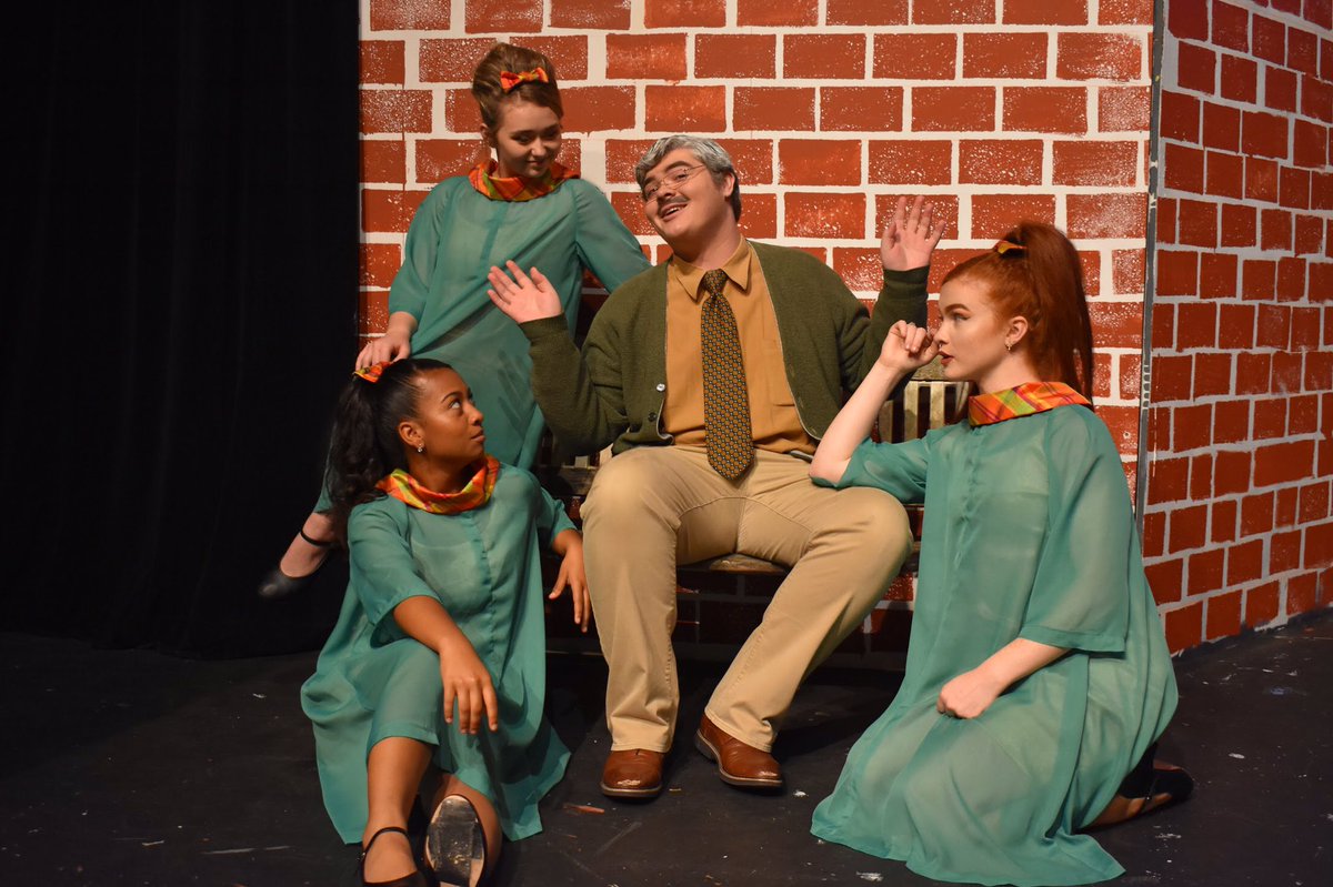 stageraiders's tweet photo. On the 5th day of may, the Stage Raiders finished their last showing of Little Shop of Horrors. Everyone in the cast and crew did a fantastic job! #littleshopofhorrors #stageraiders https://t.co/IkirUEKYFG