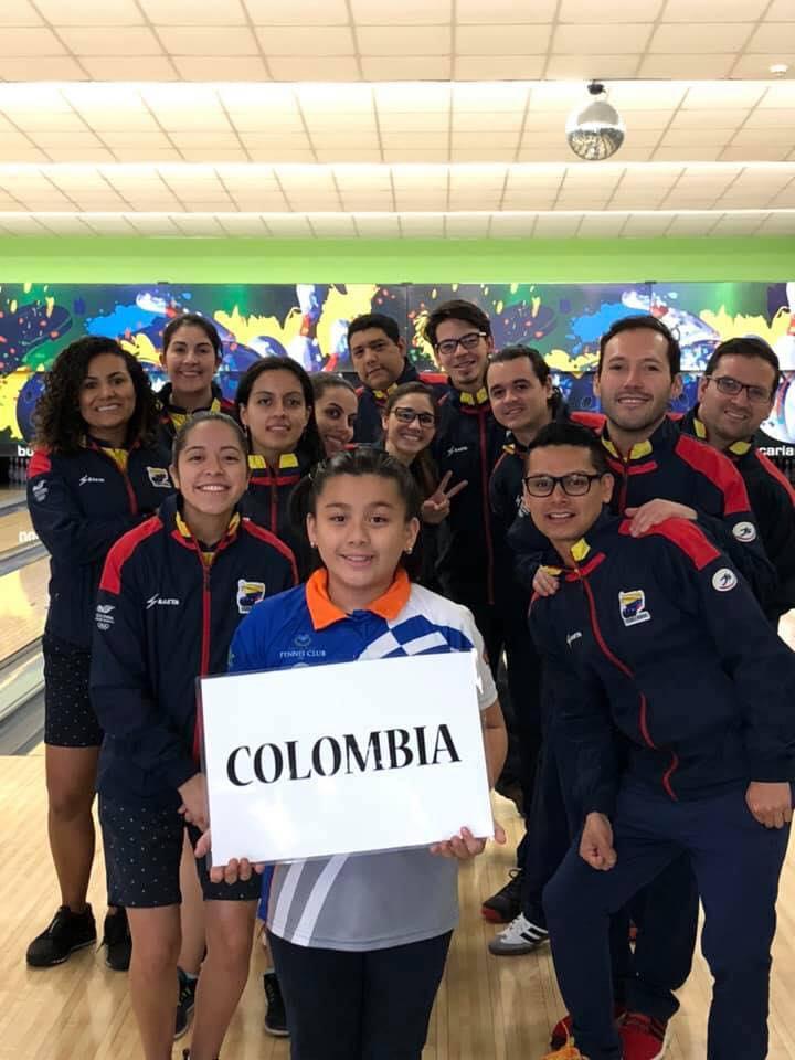 OriosDeportes's tweet photo. Hoy se inauguró en Costa Rica el Campeonato Centroamericano de Bowling, donde la Selección Colombia de la disciplina estará compitiendo con doce deportistas, seis mujeres y seis hombres. ¡ÉXITOS A LA DELEGACIÓN TRICOLOR! https://t.co/ZspHfYxYbW