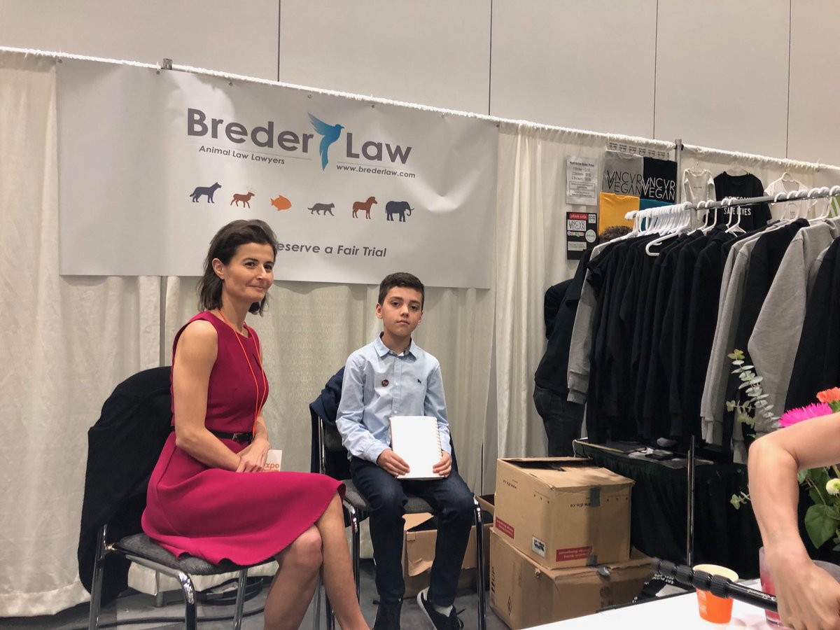 One of my absolute highlights of today was being interviewed by a vegan grade 5er, for his school project on agriculture. Amazing day at ⁦<a href="/VegExpo/">Planted</a>⁩!