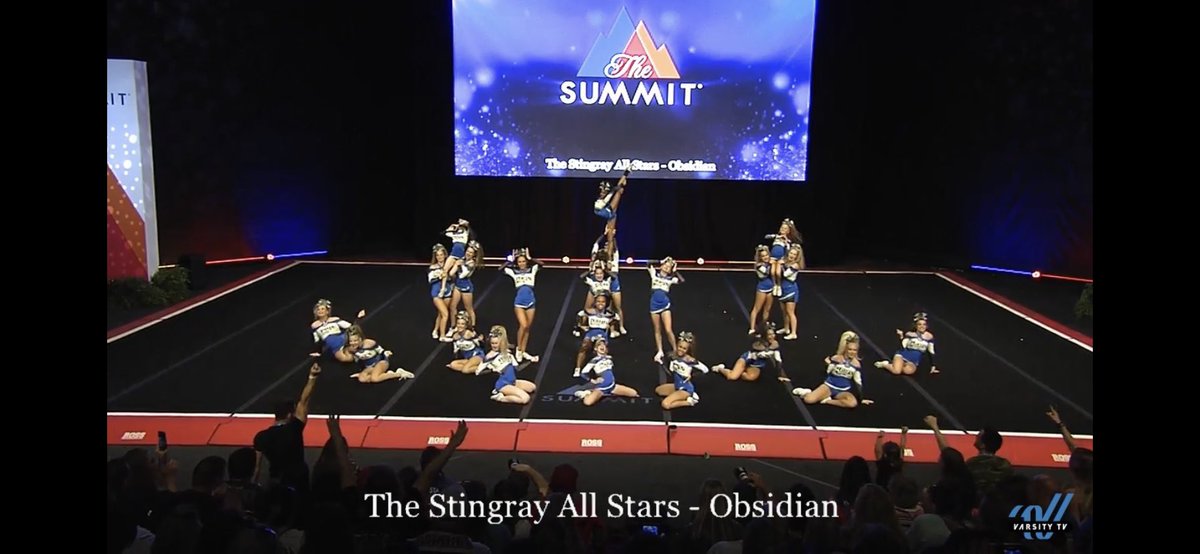 lfaust_21's tweet photo. Way to go Obsidian!!!  The Creek Crew and my Onyx Queen is soooo proud of you!!! #TheSummit19Champions #OQueens @LauraMStahl such a phenomenal season!!!! https://t.co/bxZKHfvSnB