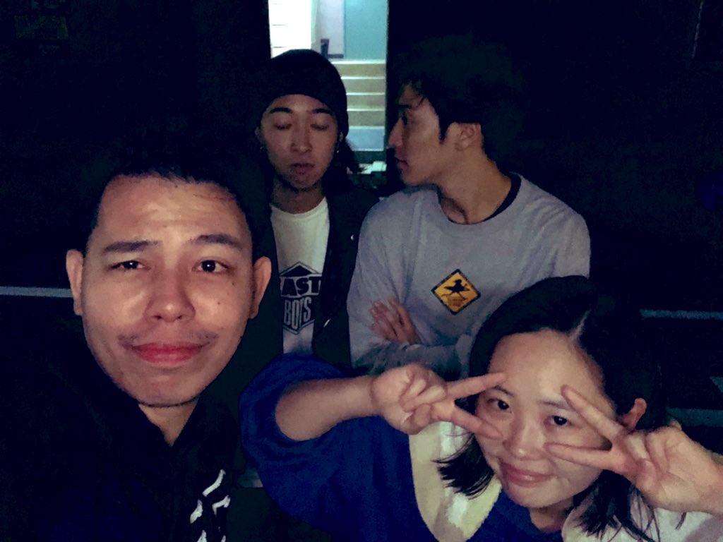 Rovinzgc04's tweet photo. Best feeling ever being surrounded by these crazy pips. Thank you for meeting me up ^^ π΅πππ―π΅ #backtorealitysoon #missingyouguys #teampakganern https://t.co/W0l8mZ10dQ
