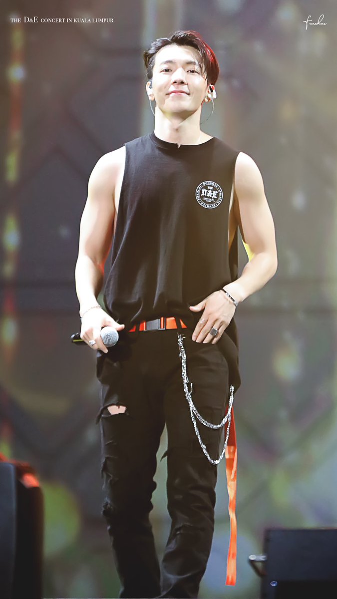fanphotogallery's tweet photo. [Do not Edit or Remove Logo]
190504 The D&amp;E concert in Kuala Lumpur 
🥰🥰🥰- 2
#donghae #SuperJuniorDnEinMalaysia #동해  @donghae861015 https://t.co/6j3eAOlIWX