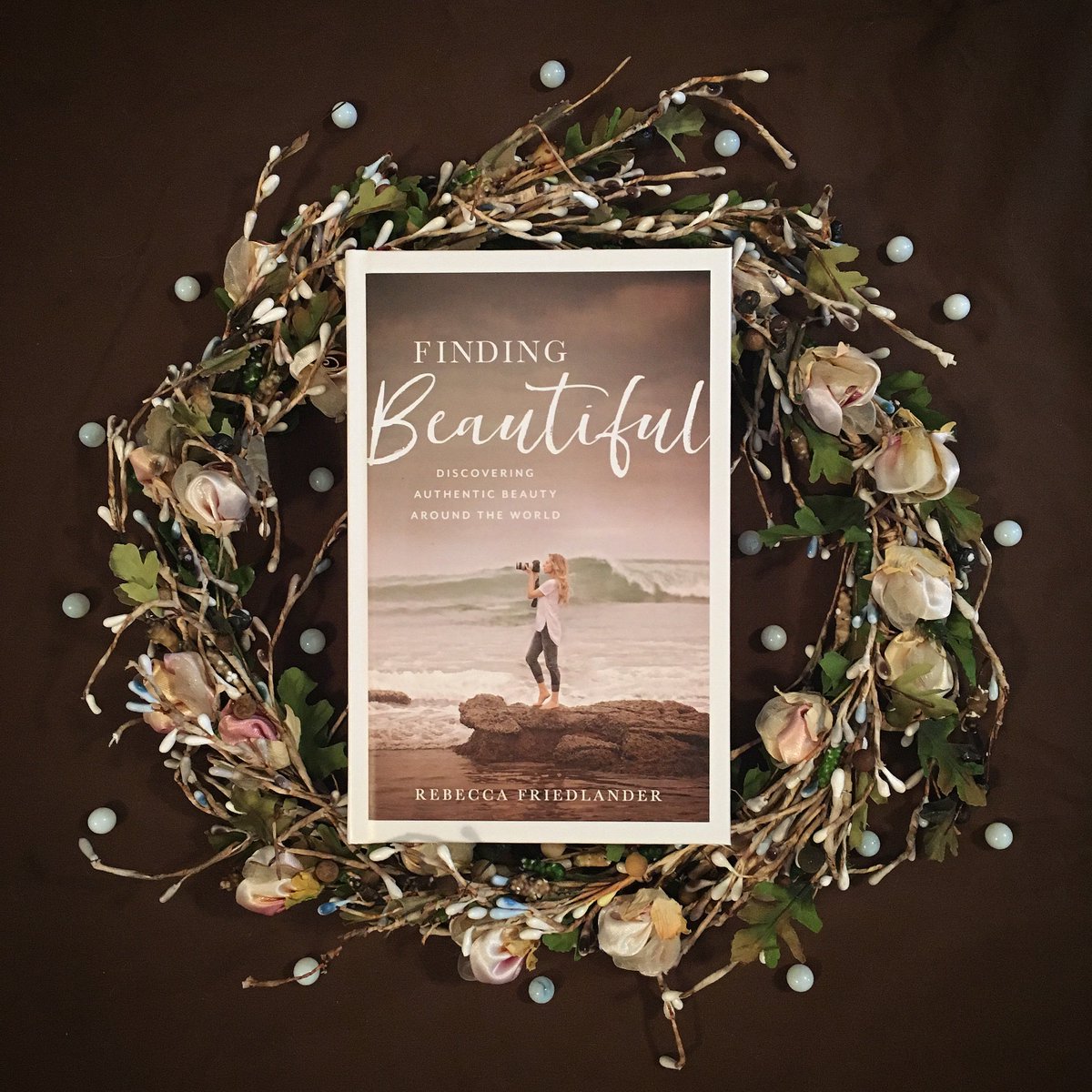 BeautyInTheBind's tweet photo. My #bookreview of #FindingBeautiful by #RebeccaFriedlander is up on the blog. If you have a mom in your life who likes to read, it might make a great Mother's Day gift! https://t.co/GFbkXO5Mdq
#BakerBooks #arc #partner #beauty https://t.co/3gWGBqGjJ6