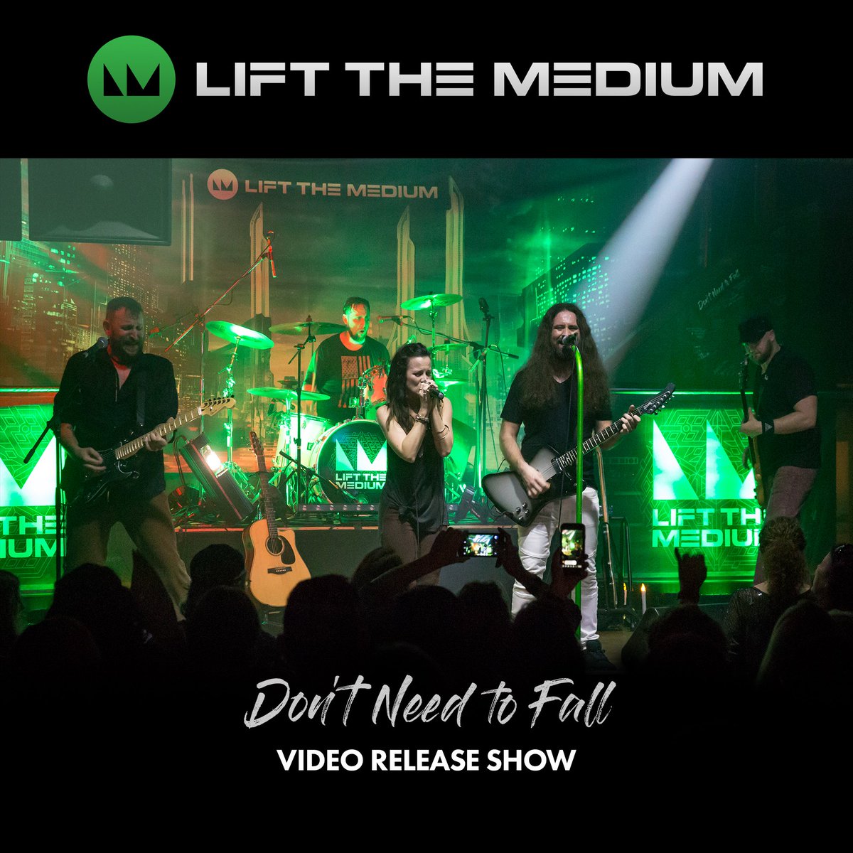 liftthemedium's tweet photo. Saturday night was spectacular! We can't thank everyone enough for sharing the excitement around our music video that will premiere Monday afternoon. Tune in Monday as we #LiftTheMedium to the next level with #DontNeedToFall.
.
.
#LiveMusic #RockAndRoll #Cincinnati #MusicVideo https://t.co/ehW0E4V72W