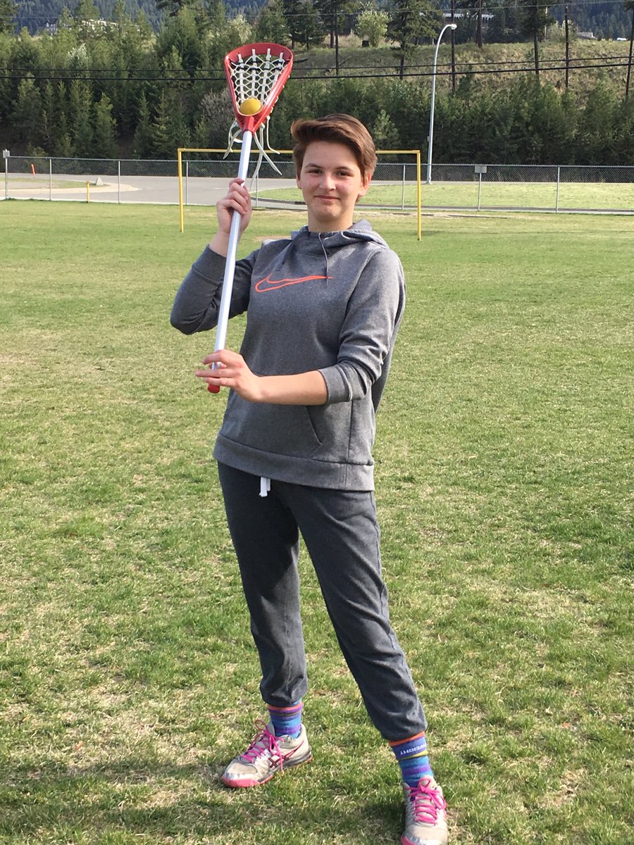 VessyMochikas's tweet photo. Had a great weekend, hitting the tennis ball and birdie around and a little bit of good old lacrosse. #greatweekends #imisstheheat https://t.co/Ns0hyQ81ra