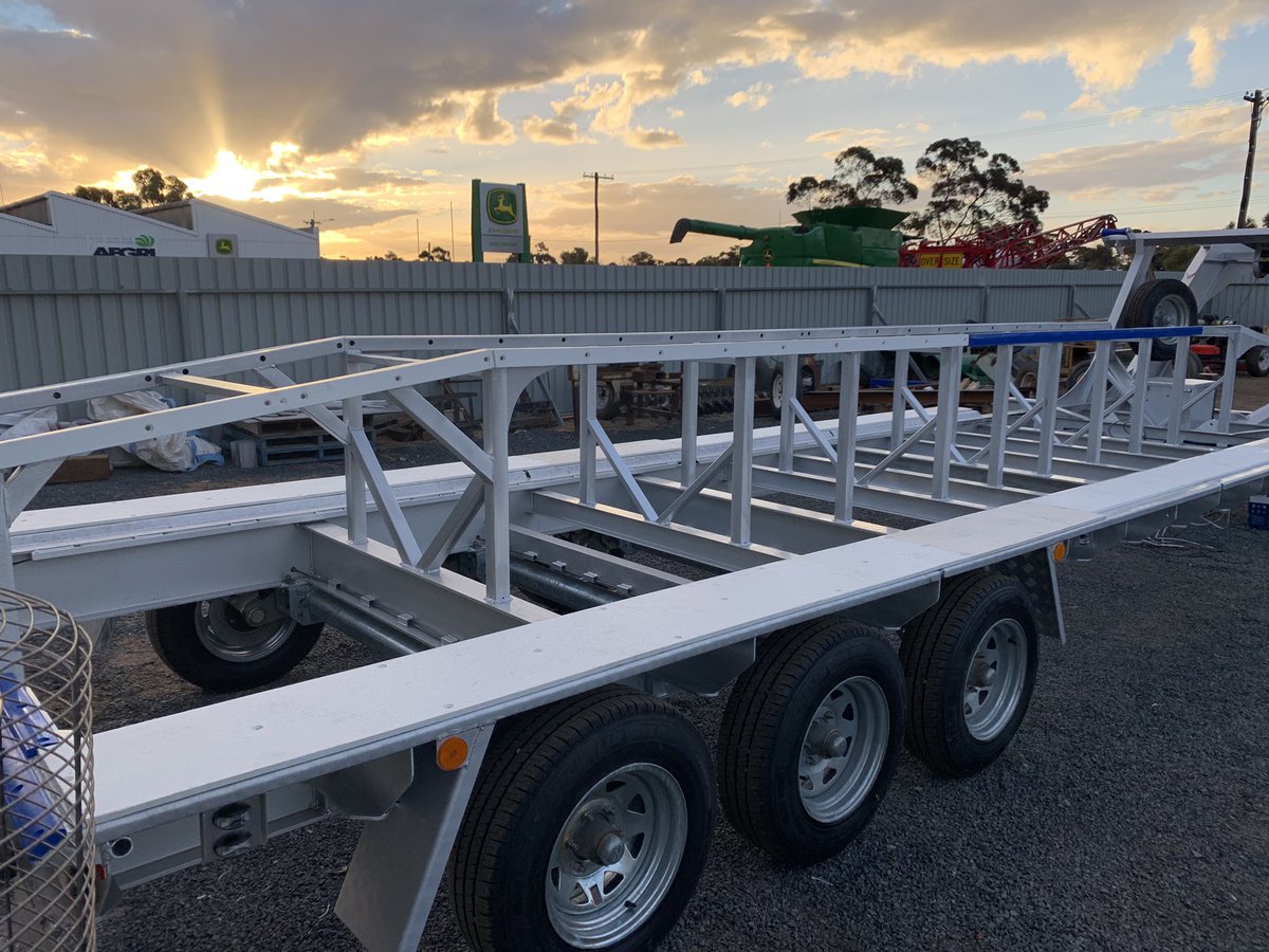 LakeGraceEng's tweet photo. Ali boat trailer almost done #boat #trailer #lakegrace #lakegraceengineering https://t.co/hNRK8Qy8Bx