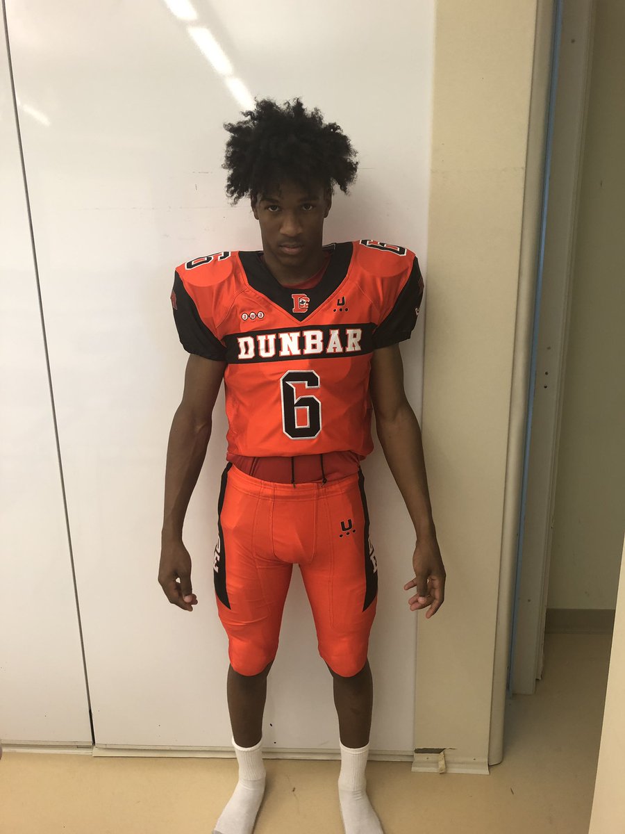 BIG__KP's tweet photo. It is truly my pleasure to say that I was able to help my Alma mater Dunbar🔴⚫️get new uniforms through my Athletic Apparel company @unisonthebrand Good Luck on this season #RollTide 🌊 #DunMob #ValleyBoyz https://t.co/K3JAmYCU9w