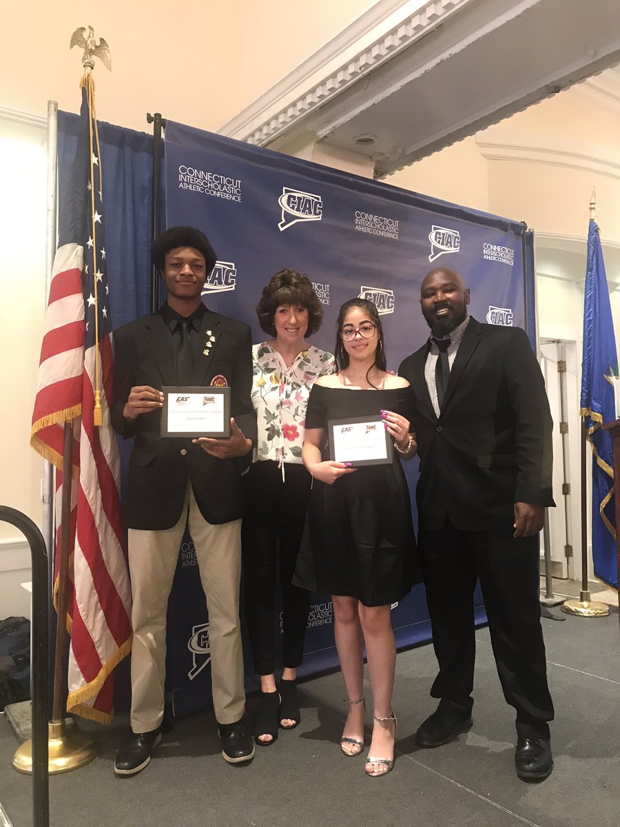 Bulkeley’s CIAC Scholar Athletes Alondra Rodriguez and Zahir Akbar. Proud of you both! <a href="/HPSAthleticsCT/">HPS ATHLETICS</a> <a href="/BulkeleyPride/">Bulkeley High School</a> <a href="/BulkeleyAthlet1/">Bulkeley Athletics</a> <a href="/ciacsports/">CIAC Sports</a>