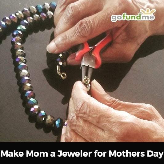 SeasonsofAutumn's tweet photo. *Please Read*
These are my mom's hands - she makes jewelry and I am fundraising for her.

This Mother's Day, I would like to present my mom with a jeweler's station. I am hoping to raise $2500 to surprise her with a workstation and equipment. We'll be starting a Mother/Daugh… https://t.co/t5wbcZsL2i