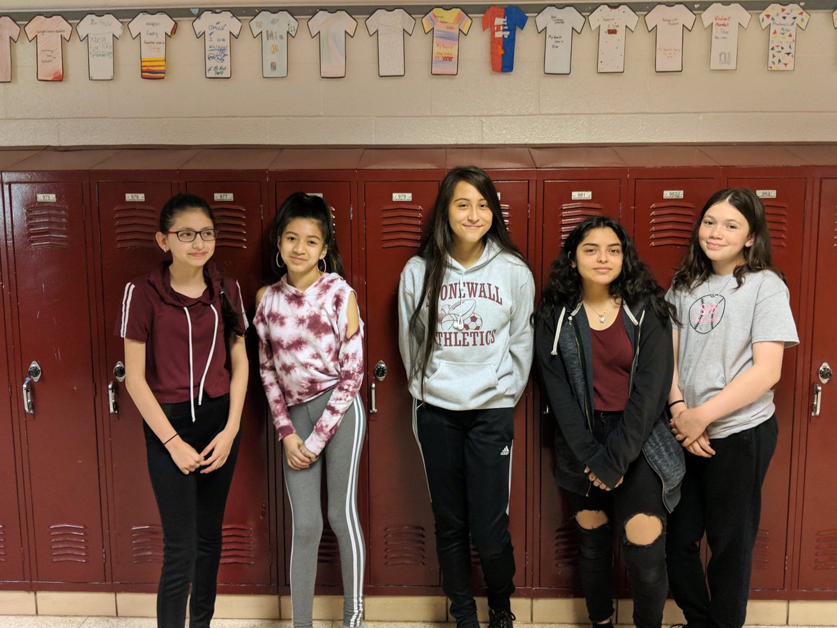 Sara Briggs tweet media