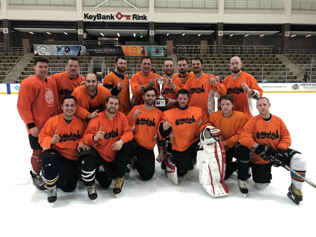 SenecaHAHL's tweet photo. Introducing you 2018/19 Fall Winter Seneca HAHL Weekend A Champions, Stud City!!  They defeated Winnipeg Vets 6-3 in Game 2 to sweep the series and claim the prize. #WinnerTakeHAHL #HAHLPlayoffs https://t.co/aHi1LQyjKs