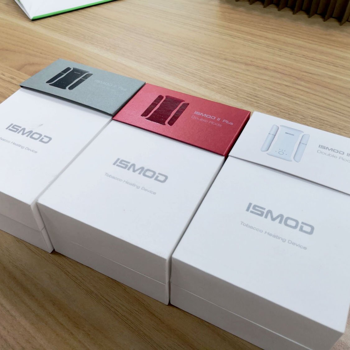 WaltonWang5's tweet photo. OH M GOD, So beautiful device, I do really fall in love with it.🥰🥰🥰🥰
#mysmok #ismod
#heatsticks
#iqos
website: https://t.co/URgpplTK1f
whatsapp: +86 177 2237 2781 https://t.co/fuUkqSQXAp