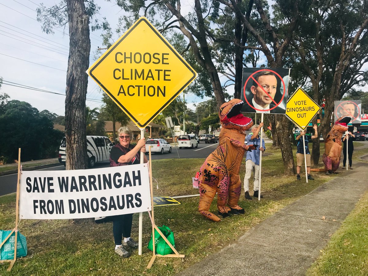 warringah19's tweet photo. A busy week for the #warringahdinosaurs! We stepped it up with outings in Beacon Hill, Manly and a cheeky showing at the #warringah #climatestrike on Friday. Election’s less that 2 weeks away - get your vote in and #votetonyout!  #warringahvotes #auspol #climateelection https://t.co/aPoDVky8Ad