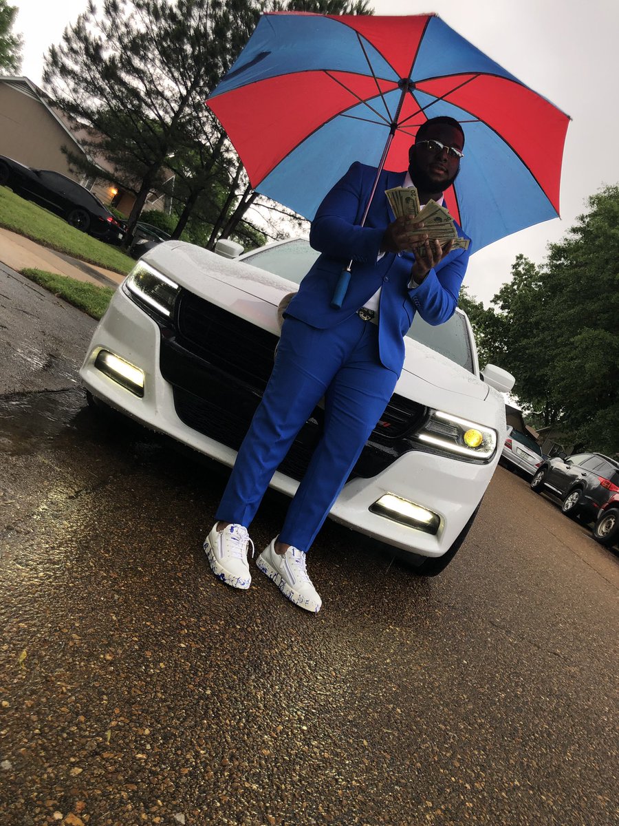MProm2k19's tweet photo. @Bankrollsfatt 💙💙💙💙  #sorry4theWAYt https://t.co/1Jb2RUP4Ir
