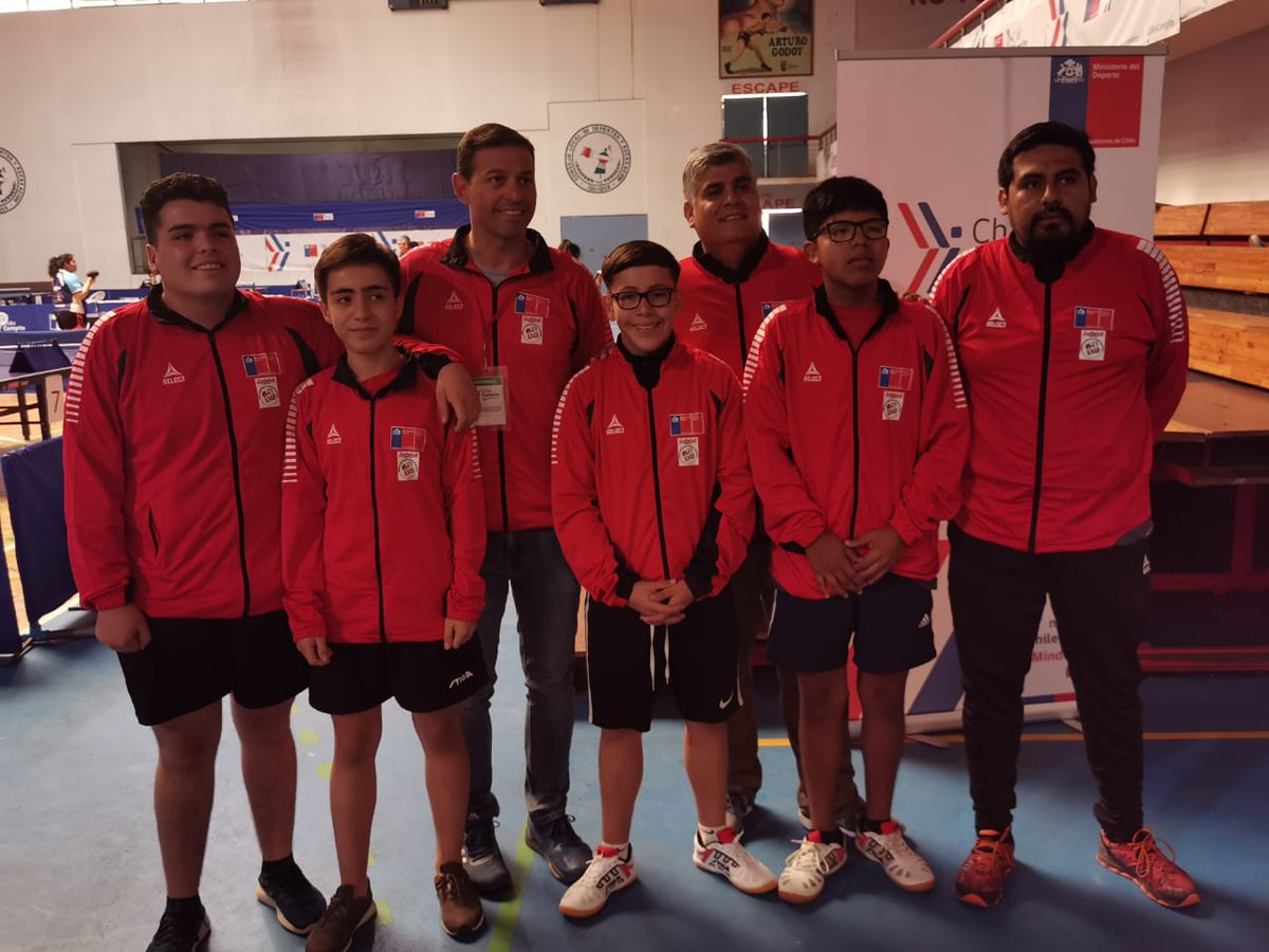 alfredoiqqTM's tweet photo. EQUIPO DAMAS DE TARAPACA MEDALLA DE ORO EN LOS #JudejutChile2019 #Judejut2019
EQUIPO VARON DE TARAPACA MEDALLA DE BRONCE
mañana dobles
#VamosTarapaca
@doniquique @dragonerrante @MindepTarapaca @JeyAlquinta @Miguel_alonsof @LlantenVania @INDChileOficial @PedroGamboni https://t.co/JVKrWM5oQ5