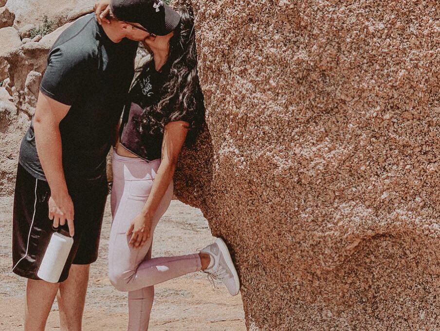 yazarelli45's tweet photo. Enchanted Rock 💕☀️ https://t.co/UKE2sQrbro