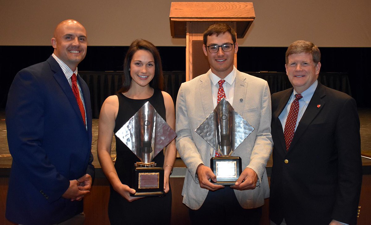 It's been a busy Sunday night for us! Sunday night, <a href="/GroveCtyCollege/">Grove City College</a> honored Krista Heckman of <a href="/GCC_WSoccer/">GCC Women's Soccer</a> &amp; John Bini of <a href="/GCC_bsb/">Grove City College Baseball</a> as the 2018-19 Sportswoman &amp; Sportsman of the Year!
At left is <a href="/GroveCityAD/">Todd Gibson</a> and <a href="/GCCPrezMcNulty/">Paul McNulty</a> is at right.