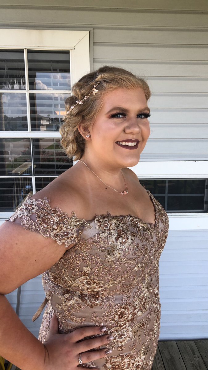 MckennaNikkole's tweet photo. Prom for the books I’ll be posting pictures for a while ❤️ but I love you @mcgintydavid15 https://t.co/T2sLTl2PGR