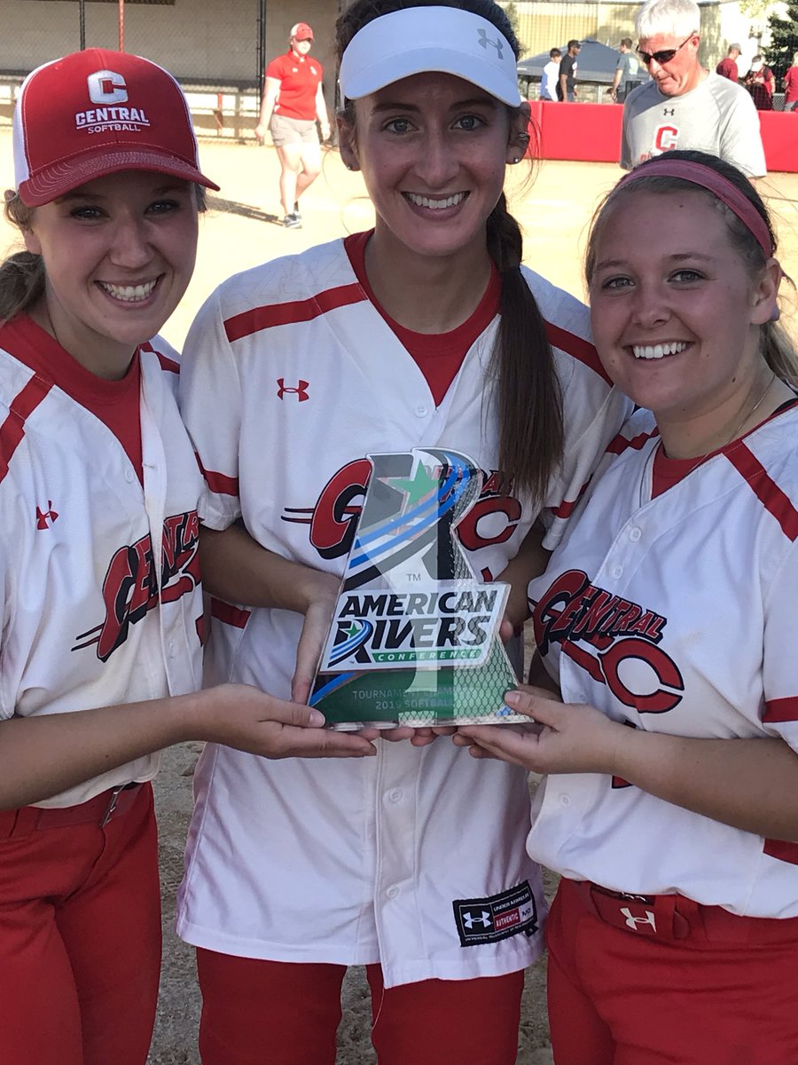 Excited is an understatement... they keep finding a way to get it done! Proud of all of these <a href="/CentralSB1/">CentralSB</a>  🥎 players and these seniors!