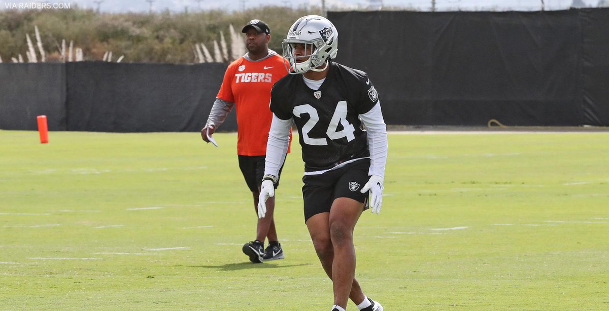 ESPNNFL's tweet photo. The Raiders coaching staff really wore Clemson gear at Rookie Minicamp 😂 

(via @Raiders) https://t.co/2yXkpDuIVd