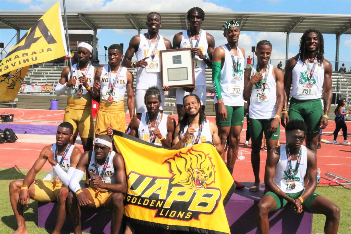 UAPBLionsRoar's tweet photo. Congratulations to UAPBβs Laural Heath, Malique Smith, Rasheed McAlpin and Wade Garner for winning the @theswac 2019 Outdoor Track & Field Menβs 4x400 Meter Relay with a time of 3:07.67!
#SWACOTF19 π
ππββοΈπ https://t.co/4S7mHqaW2M