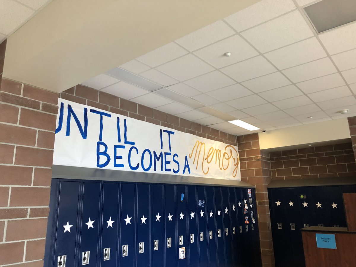 LegendStuGov's tweet photo. Hey seniors! Your final week of high school begins tomorrow! It’s all about the memories in Senior Hall! Make sure to write your favorite memory and sign out of high school on the windows! #makethemomentscount https://t.co/hBfoe1zNXv