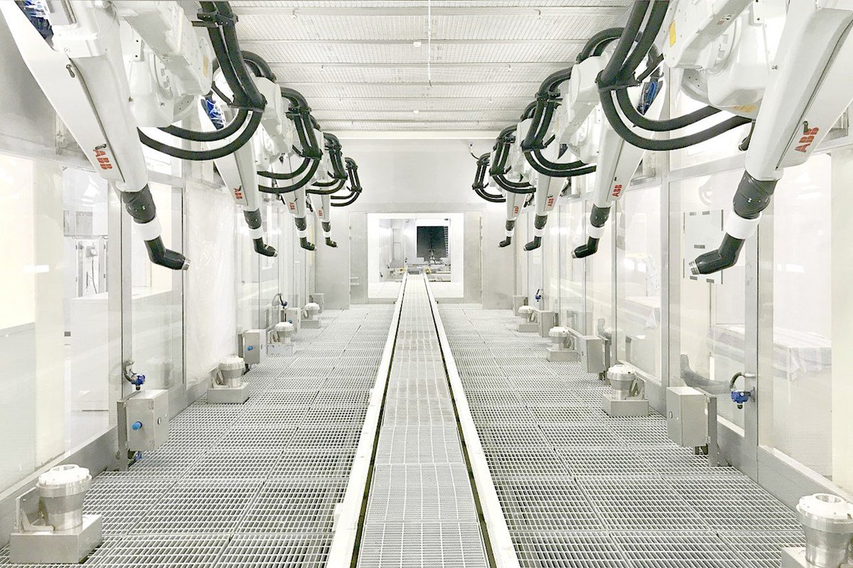 robots_nl's tweet photo. https://t.co/1tfMfp80es - ABB levert robot-verf-systemen aan EV fabriek van SAIC Volkswagen in China.. - Abb Robotics levert robot-verf-systemen aan SAIC Volkswagen's eerste elektrische voertuigfabriek in China.
ABB heeft een... -#robots #robotica https://t.co/4FgdIEbFX1