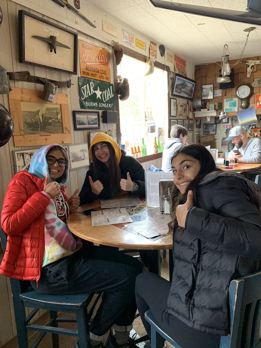 Dinner at <a href="/LCSaloon/">Last Chance Saloon</a> tonight. Always nice to walk in and be greeted with hugs and smiles. #yorkcw #yorklearns