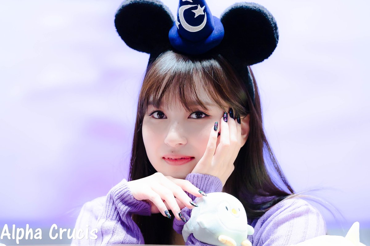 AlphaCrucis0324's tweet photo. 190504 팬사인회 상암 누리꿈스퀘어 국제회의실 사인회 3 #MINA #미나 #ミナ #名井南 #TWICE #트와이스 https://t.co/3U2ccBp3Ni