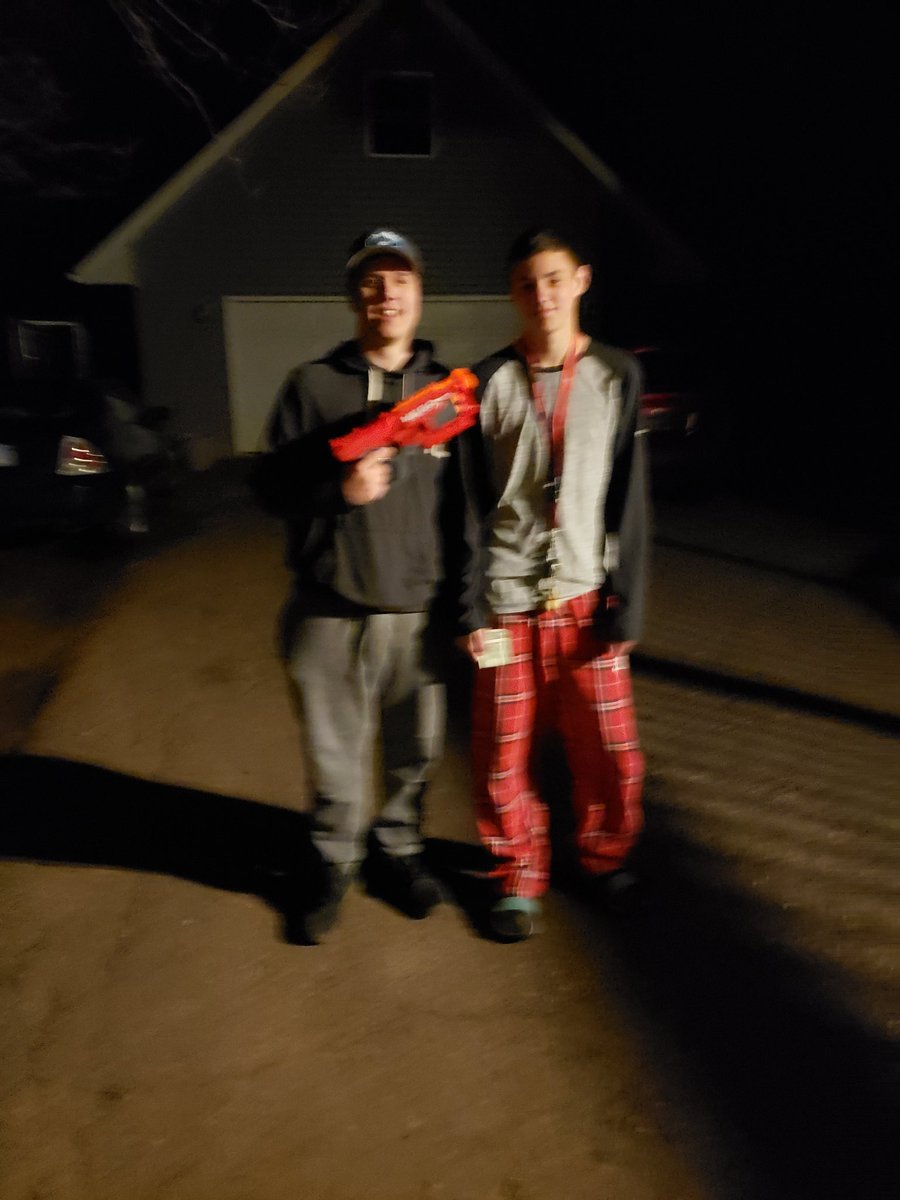 OffStraight's tweet photo. @2019_nerfwar carson ehle killed ryker prom https://t.co/HYB2bdfiaB