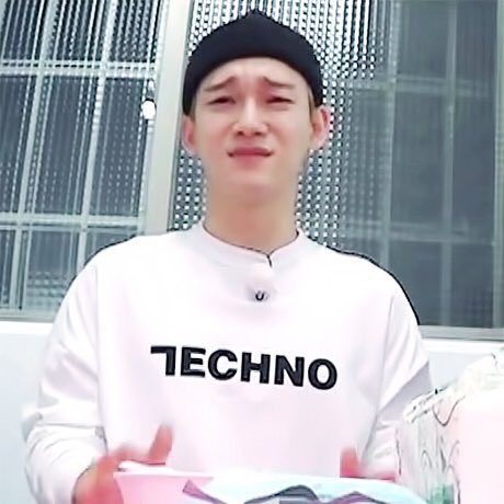 hotaruheartexo's tweet photo. Todas las exo-l viendo como una NO EXO-L gana 
#KPOP #PorElMundo https://t.co/AWpm1Baiy7
