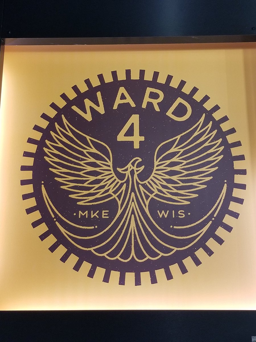 AmyKeelty5's tweet photo. Proud to work for a company that embraces an opportunity to get in on the ground floor of such an important event!  Hack-pipeline by Lift Up MKE "Bringing equity and diversity to leadership in the technology profession"....count me IN!  #LiftupMKE #amfam #iwork4amfam https://t.co/XaZXqIA31s