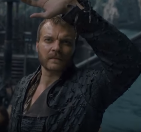 Leojandro_Floyd's tweet photo. esa cara de sorpresa de Euron, qué habrá visto? 🤔 #DomingGot #GOTS8E4 https://t.co/hnQNustut3