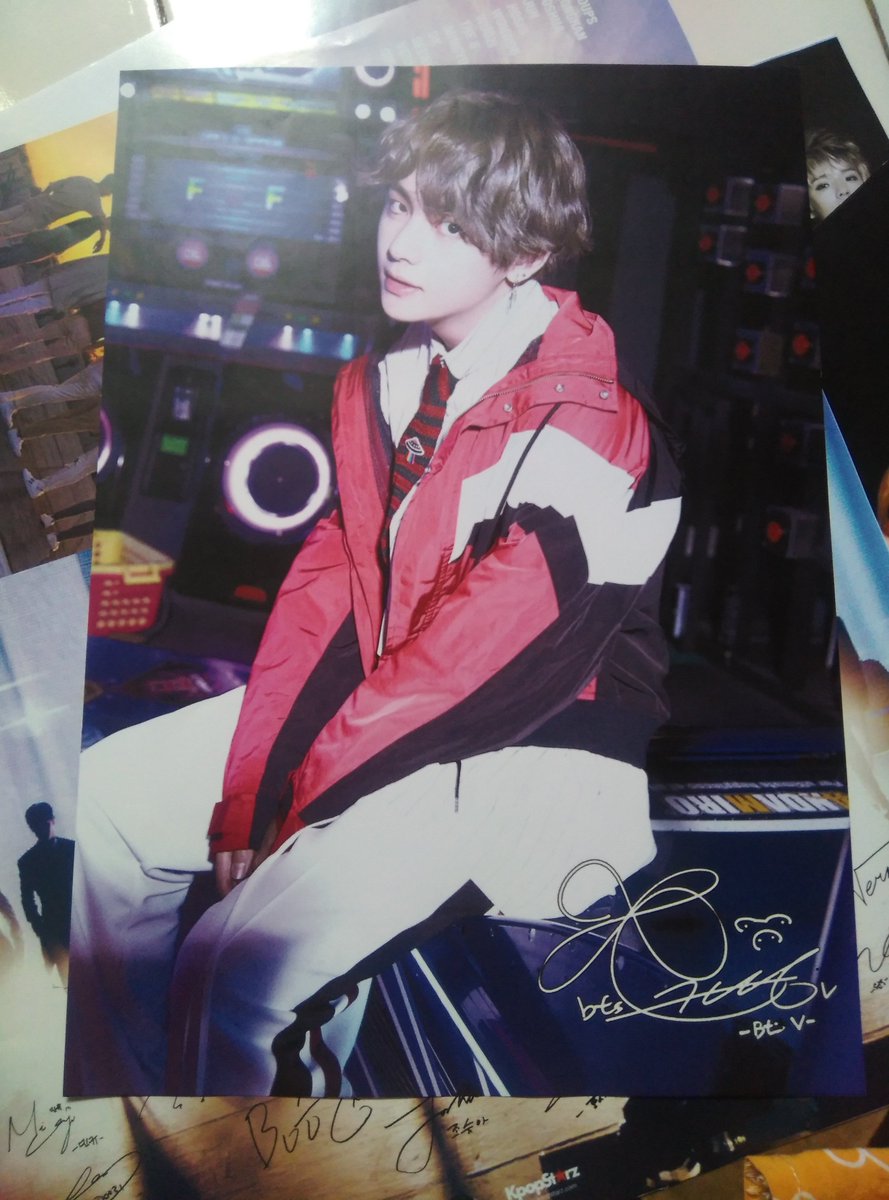 onekstore1's tweet photo. [PO] POSTER
✖️ Pembelian 1 pcs (Rp 5.000)
✖️ Pembelian 4 pcs (Rp.15.000) 
DETAIL
• Bisa custom sesuai keinginan kalian
• Bahan Art paper 120 grm
• Ukuran A3

Ask &amp; Order 
0823-3159-0499 (WA)

follow IG : @onekstore

#poster #customposter #bts #seventeen #StrayKids https://t.co/GvmZyz4pEP