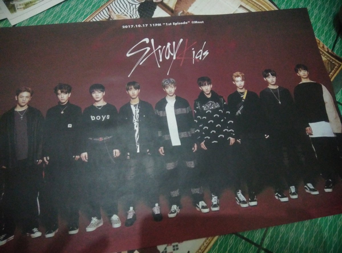 onekstore1's tweet photo. [PO] POSTER
✖️ Pembelian 1 pcs (Rp 5.000)
✖️ Pembelian 4 pcs (Rp.15.000) 
DETAIL
• Bisa custom sesuai keinginan kalian
• Bahan Art paper 120 grm
• Ukuran A3

Ask &amp; Order 
0823-3159-0499 (WA)

follow IG : @onekstore

#poster #customposter #bts #seventeen #StrayKids https://t.co/GvmZyz4pEP