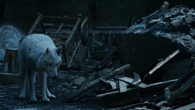 aridivagues's tweet photo. Me partió el corazón esta escena. 💔 Jon, ¿por qué eres así?
#GameOfThrones https://t.co/TLnOUfxi2C