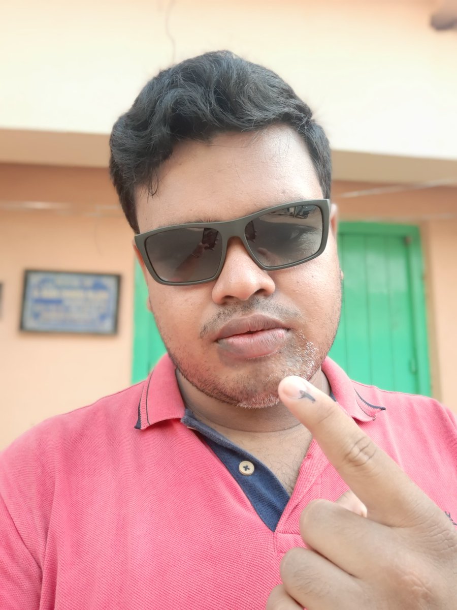 BoseSauvik's tweet photo. Go and Register your Vote. Becoz one Vote can make difference......
#Elections2019 #GoVote #Election_Day https://t.co/NDp5ZkQdeO