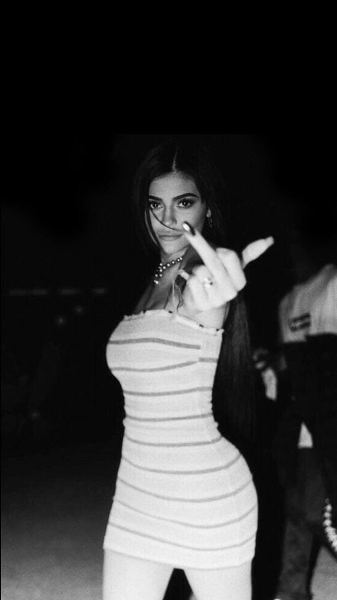 sashapbitchx's tweet photo. Fuck you.... https://t.co/kBHFDc5eaf
