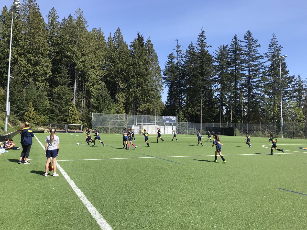 MsTamaraNemeth's tweet photo. Looking forward to more sunshine and soccer this week at practicum ! #UBCBEd19 https://t.co/ftdTT7E28z