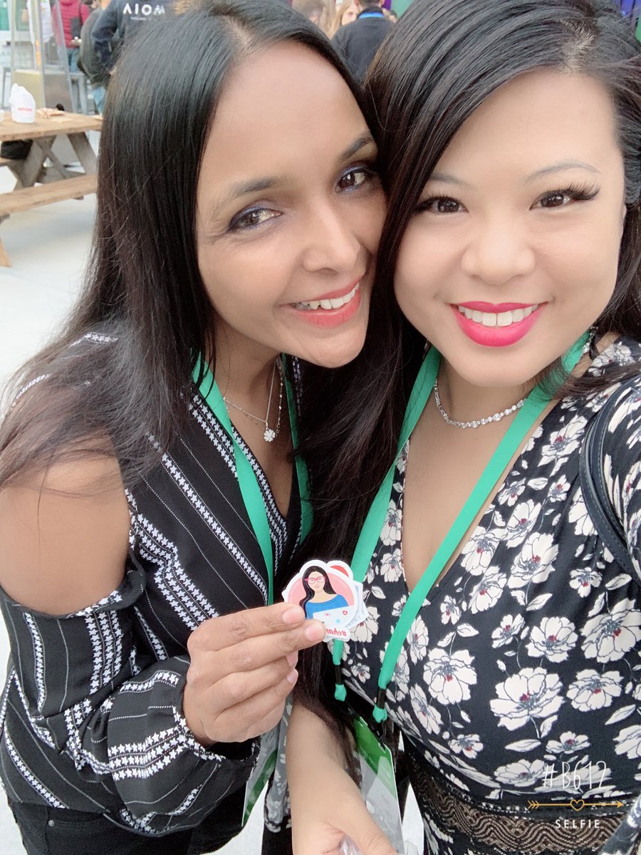 ladyleet's tweet photo. Adoring getting to spend some time with @ashnita01 at #gdgleadssummit! Spreading some ❤️ with #changetheratio stickers! #fempire #gdg #io19 #googleio https://t.co/Ix9Amx8IEC
