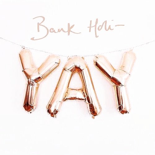 Happy Bank Holiday 🤗 
Time for a bit of R&amp;R! Enjoy whatever you do today❤