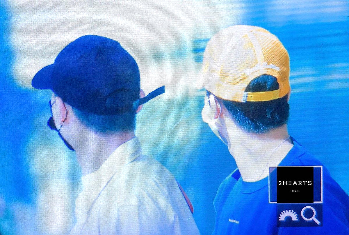 20190503 To KL Coincidence? :PEunhae in sync again hahahaha #Eunhae 