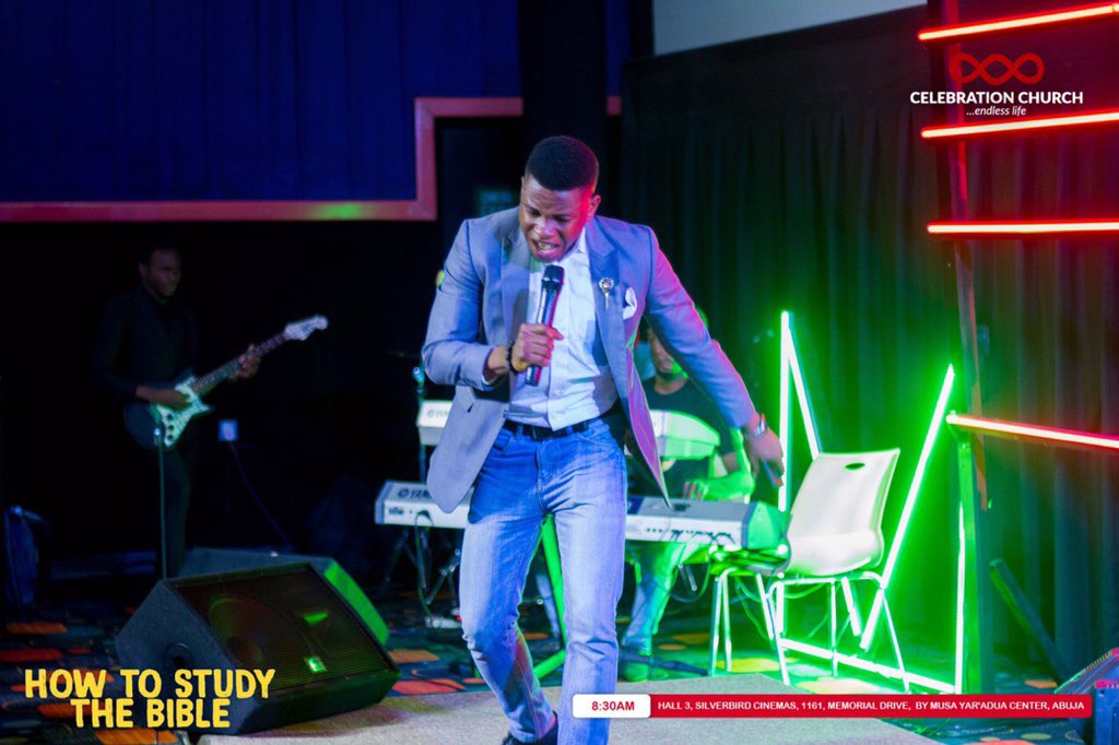 CCI_Abuja's tweet image. I give myself to the study of the word 
And to prayer 
I am not slothful in business 
I am fervent in the spirit 
I pay attention to the word
The eyes of my understanding are enlightened 
And I experience progress and joy of faith!
Glory to God!

#Howtostudythebible #Flourish