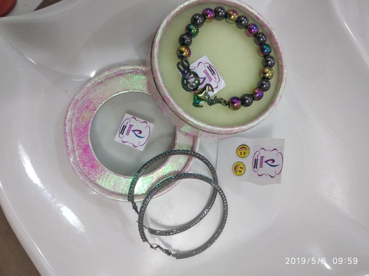 verassecrets's tweet photo. DM for Price
|09025554341|

M.O.N.D.A.Y Giveaway

#verassecrets
#5kGiftStore
#MayPromo
#WeWillPraiseYouInTheStorm
#jewelrylovers https://t.co/f5qzhYSl0J https://t.co/bkMOvhWHC2